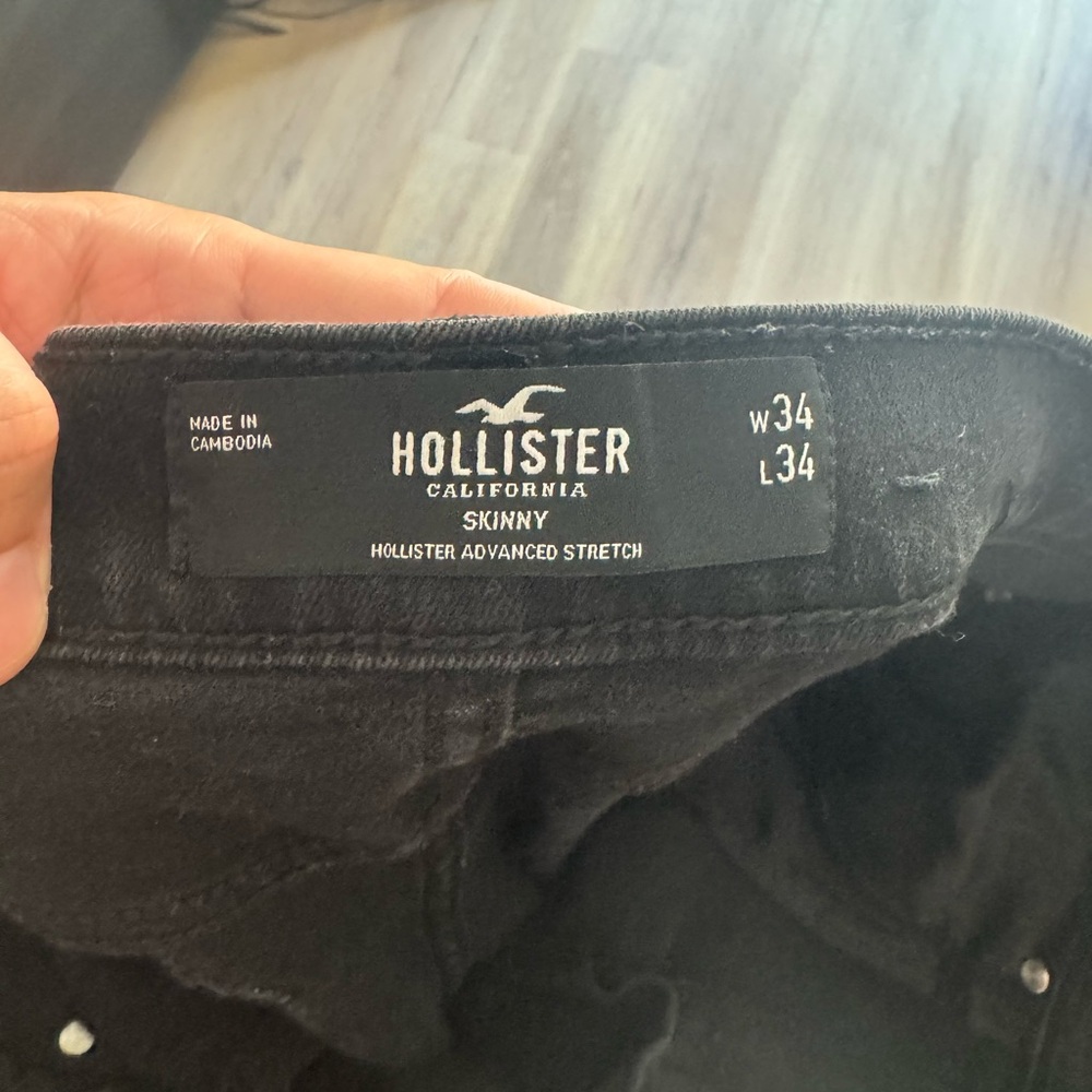 Hollister Black Skinny Jeans w34